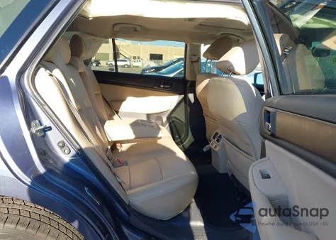 2016 Subaru Outback 2.5I Limited z USA, uszkodzony, nr VIN 4S4BSANC5G3280367